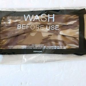 NWT Zenana  Camouflage Face Mask